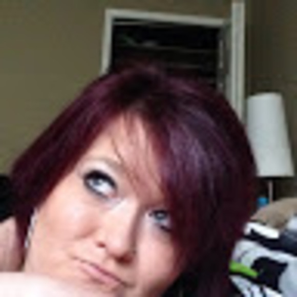 Meet your Posher, Sara - Picture 1 of 1